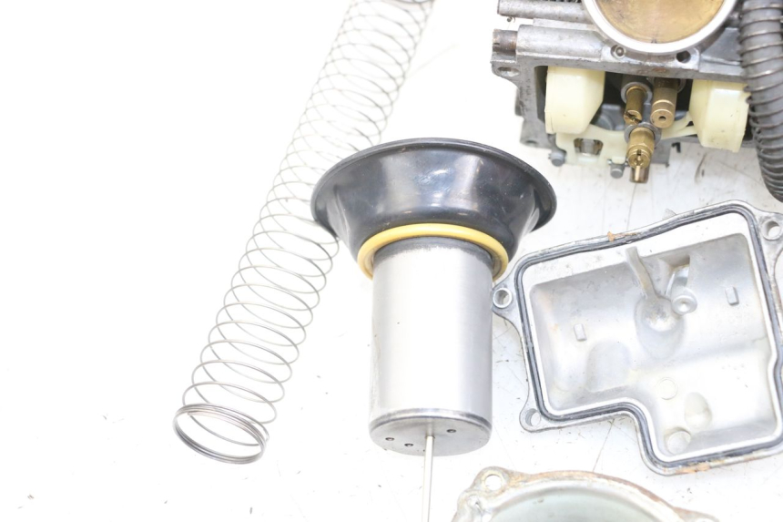 photo de CARBURATORE HONDA NTV DEAUVILLE 650 (1998 - 2001) - Focus sulla struttura