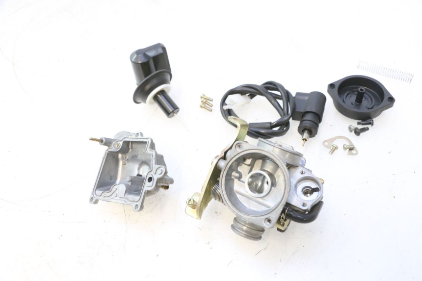 photo de CARBURATORE JM MOTORS OLDIES 4T 50 (2010 - 2020) - Caratteristiche distintive