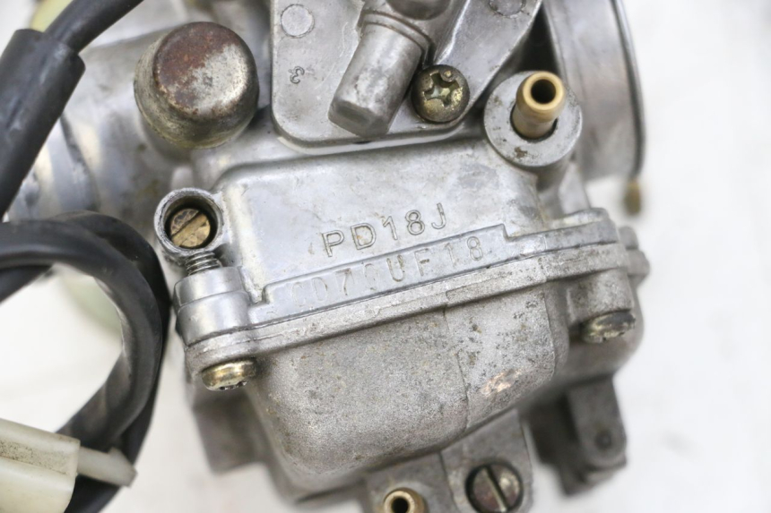 photo de CARBURATORE SYM ORBIT 2 4T 50 (2008 - 2017) - Dettagli dei punti di fissaggio