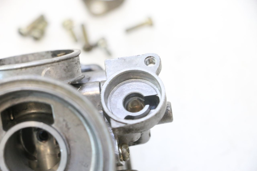 photo de CARBURATORE SYM ORBIT 2 4T 50 (2008 - 2017) - Altra vista dell'articolo