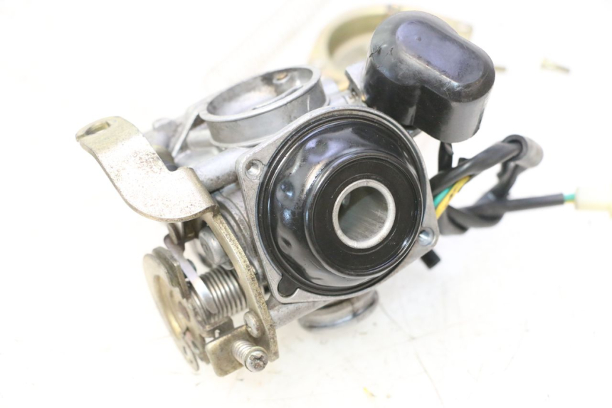 photo de CARBURATORE SYM ORBIT 2 4T 50 (2008 - 2017) - Ricambio usato controllato