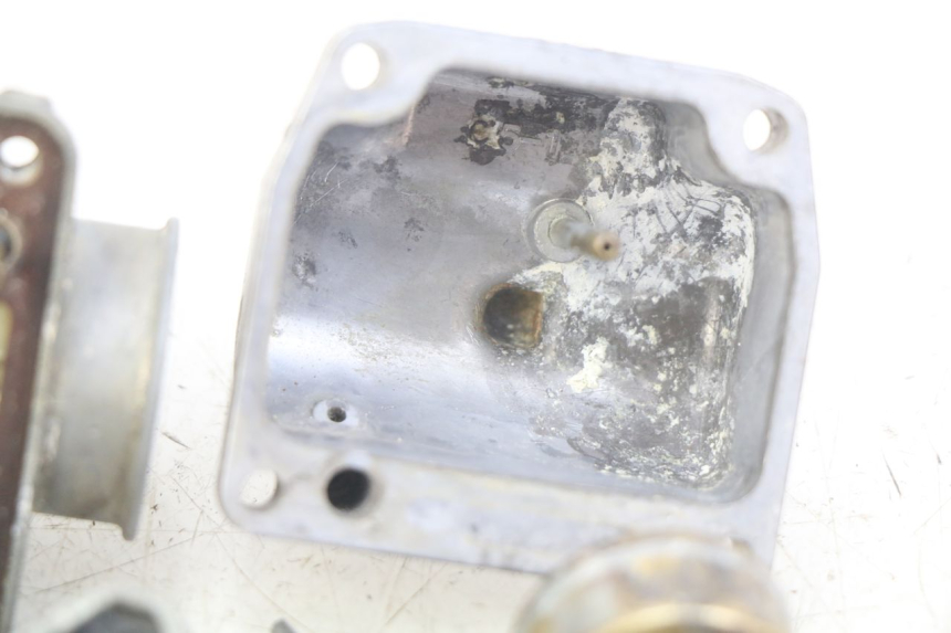 photo de CARBURATORE YAMAHA PW 80 (1983 - 2014) - Primo piano ad alta risoluzione