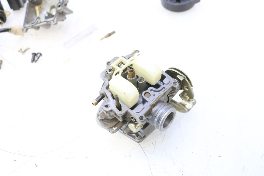 photo de CARBURATORE LAZIO RENO 50 (2016 - 2021) - Altra vista dell'articolo