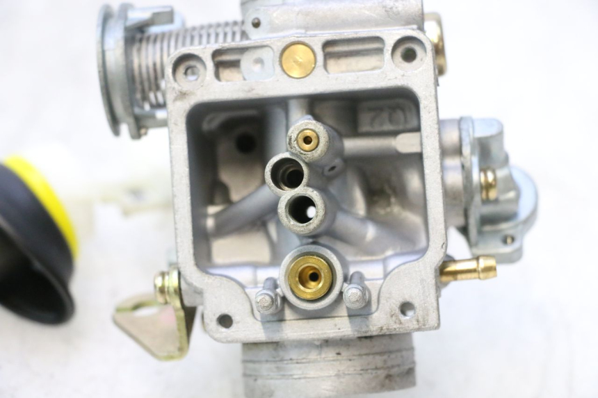 photo de Carburatore YIYING RETRO 125 (2008 - 2018) - Panoramica del profilo