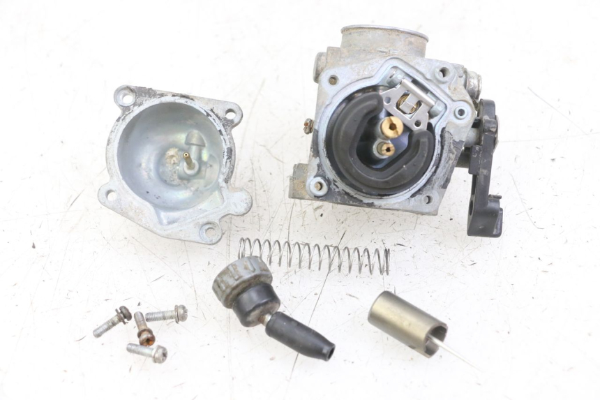 photo de CARBURATORE APOLLO RFZ 125 - Primo piano ad alta risoluzione