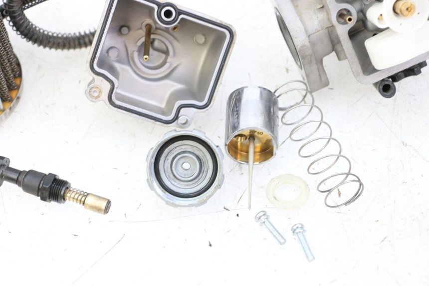 photo de CARBURATORE APOLLO RFZ 125 - Caratteristiche distintive