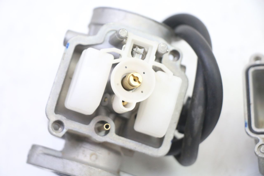 photo de CARBURATORE APOLLO RFZ 125 - Caratteristiche distintive