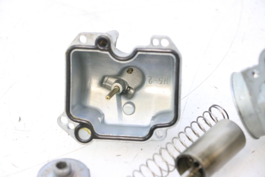 photo de CARBURATORE APOLLO RFZ 140 - Primo piano ad alta risoluzione