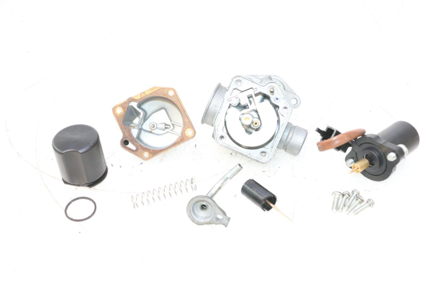 photo de CARBURATORE TNT MOTOR ROMA 10' 2T 50 (2011 - 2018) - Caratteristiche distintive