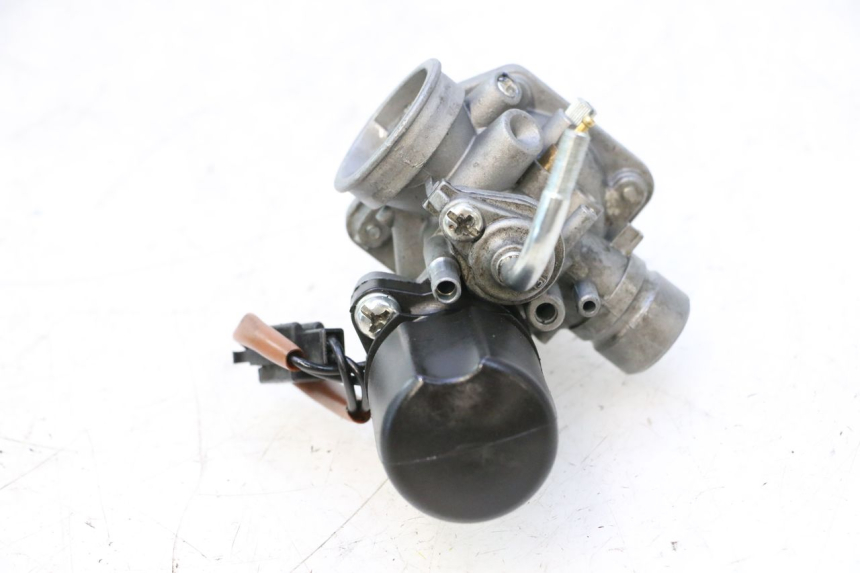 photo de CARBURATORE TNT MOTOR ROMA 10' 2T 50 (2011 - 2018) - Primo piano tecnico