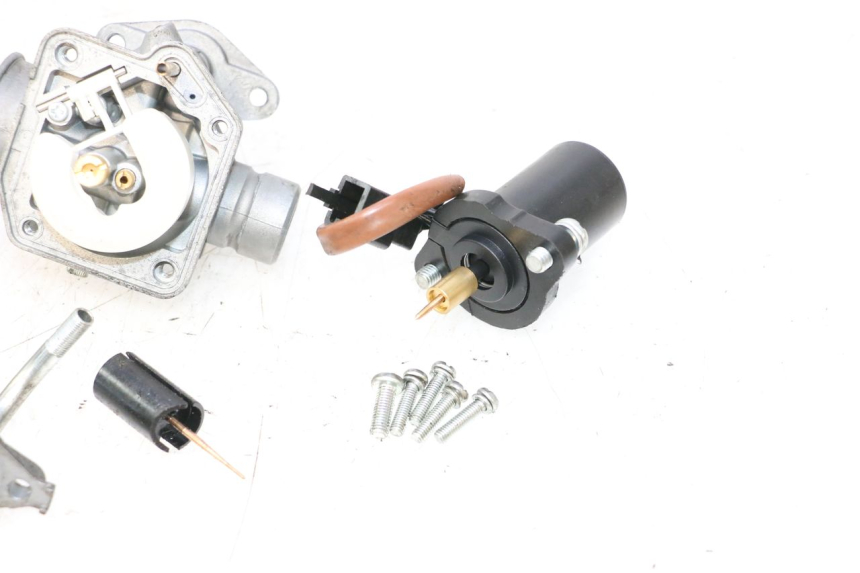 photo de CARBURATORE TNT MOTOR ROMA 10' 2T 50 (2011 - 2018) - Ricambio usato controllato