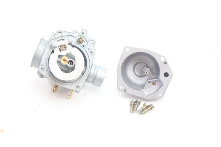 photo de CARBURATORE TNT MOTOR ROMA 10' 2T 50 (2011 - 2018) - Stato della superficie e materiale