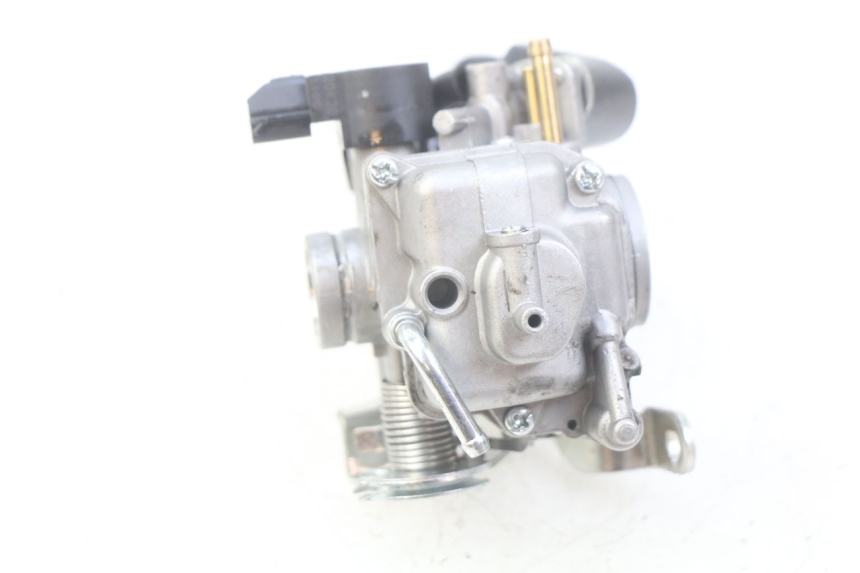 photo de CARBURATORE TNT MOTOR ROMA 10' 4T 50 (2019 - 2022) - Zoom sullo stato d'uso