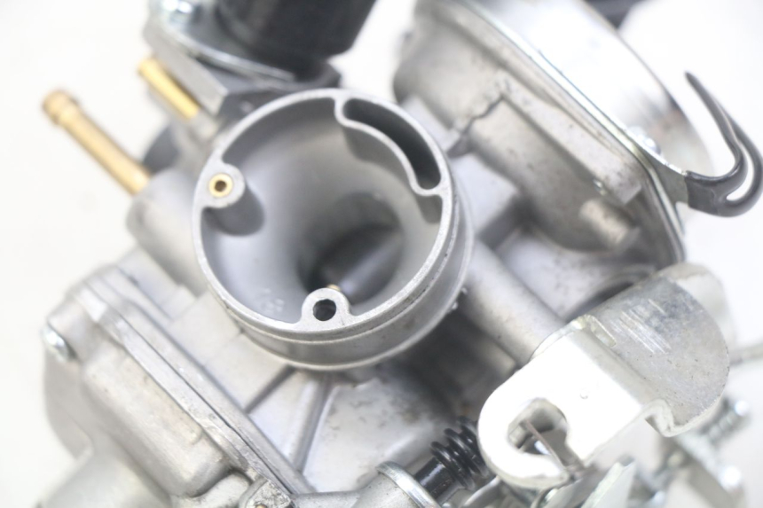 photo de CARBURATORE TNT MOTOR ROMA 10' 4T 50 (2019 - 2022) - Stato della superficie e materiale