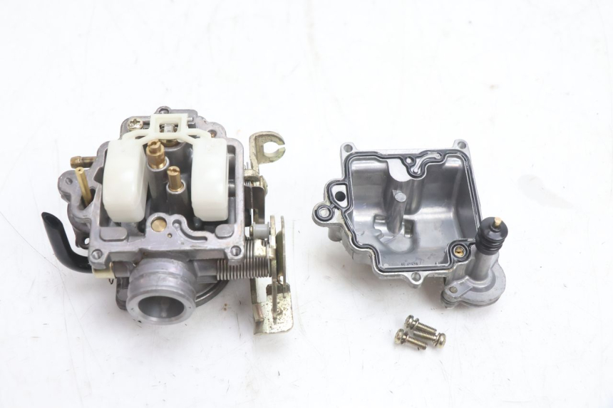 photo de CARBURATORE TNT MOTOR ROMA 10' 4T 50 (2007 - 2018) - Stato della superficie e materiale