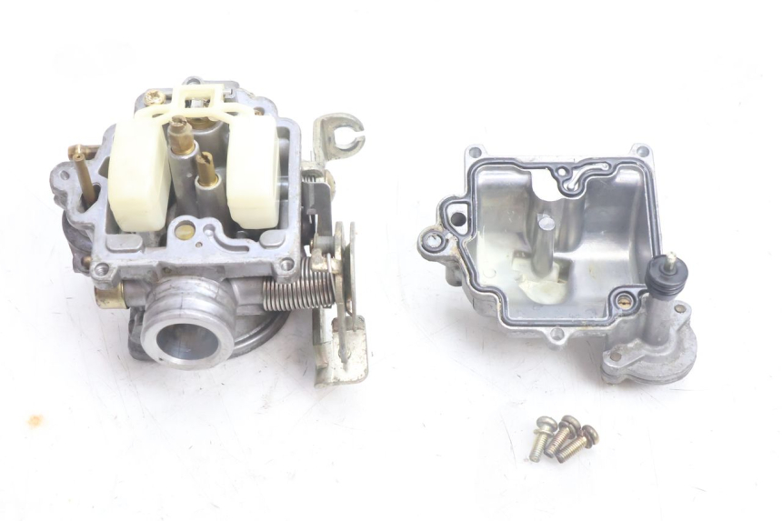 photo de CARBURATORE TNT MOTOR ROMA 10' 4T 50 (2007 - 2018) - Stato della superficie e materiale