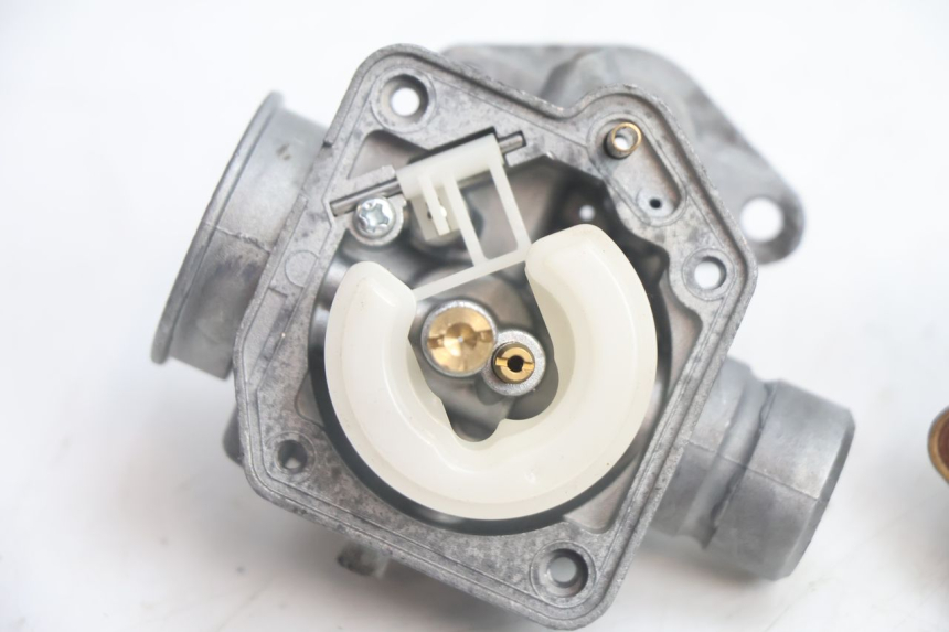 photo de CARBURATORE TNT MOTOR ROMA 12' 2T 50 (2007 - 2018) - Stato della superficie e materiale