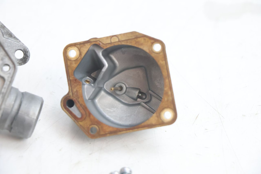 photo de CARBURATORE TNT MOTOR ROMA 12' 2T 50 (2007 - 2018) - Ricambio usato controllato