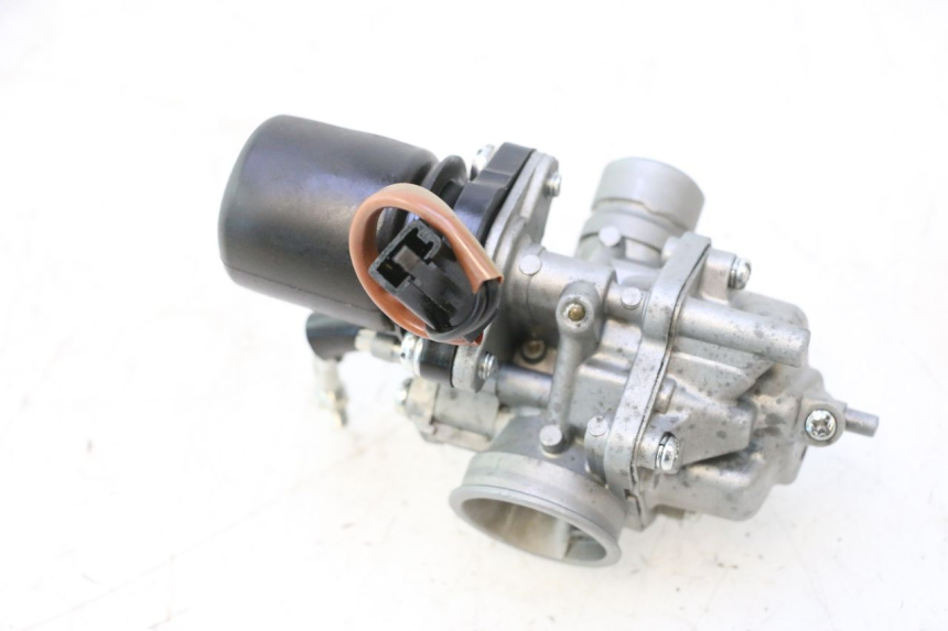 photo de CARBURATORE TNT MOTOR ROMA 12' 2T 50 (2007 - 2018) - Primo piano tecnico