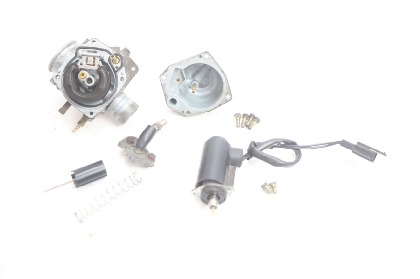 photo de CARBURATORE KEEWAY RY6 2T 50 (2011 - 2019) - Dettagli dei punti di fissaggio