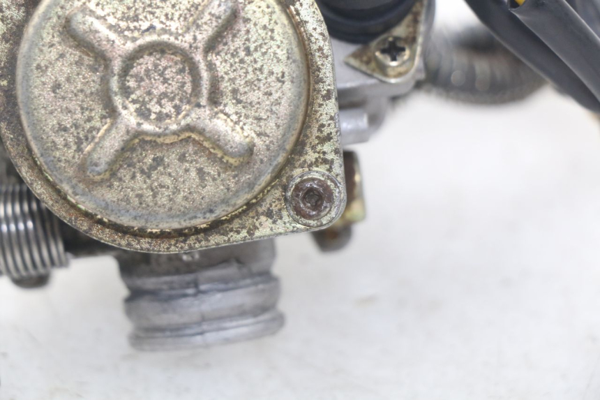 photo de CARBURATORE DAELIM S4 50 (2010 - 2015) - Dettagli dei punti di fissaggio