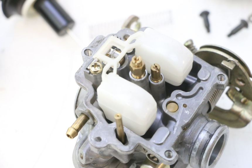 photo de CARBURATORE JM MOTORS SANTANA 50 (2014 - 2023) - Angolazione alternativa