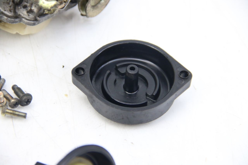 photo de CARBURATORE APRILIA SCARABEO 4T 50 (2009 - 2017) - Zoom sui componenti