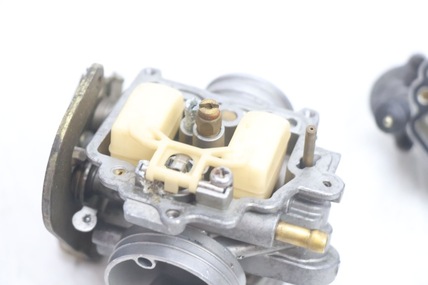 photo de CARBURATORE APRILIA SCARABEO GT 125 (1999 - 2007) - Altra vista dell'articolo