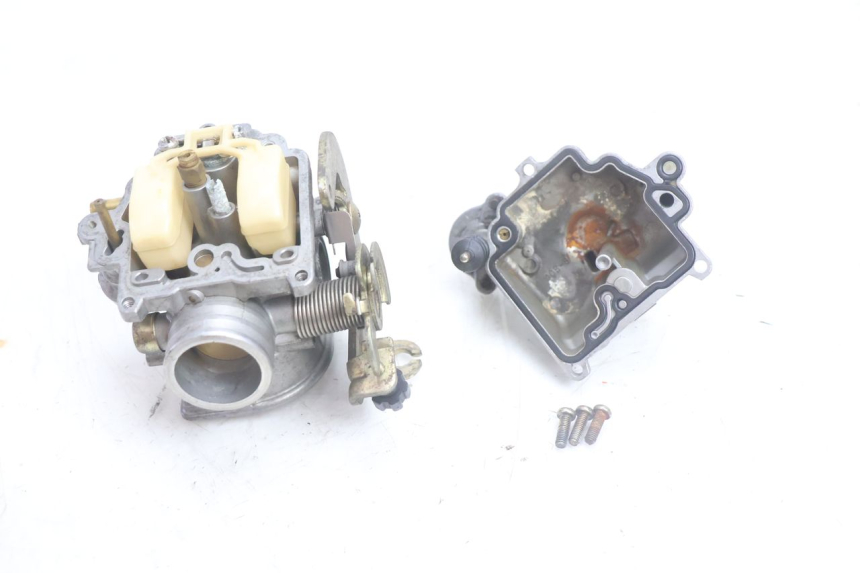 photo de CARBURATORE APRILIA SCARABEO GT 125 (1999 - 2007) - Stato della superficie e materiale