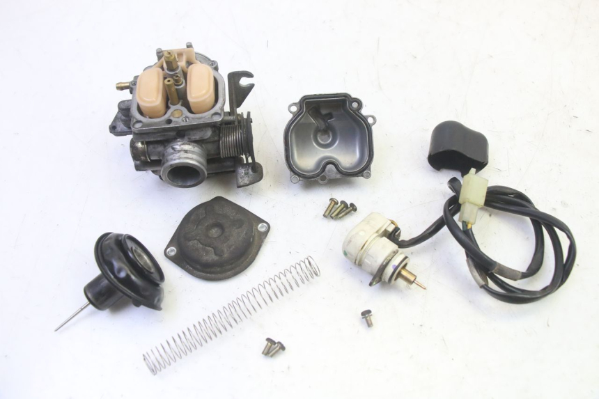 photo de CARBURATORE HONDA SCV LEAD 100 (2003 - 2007) - Stato della superficie e materiale