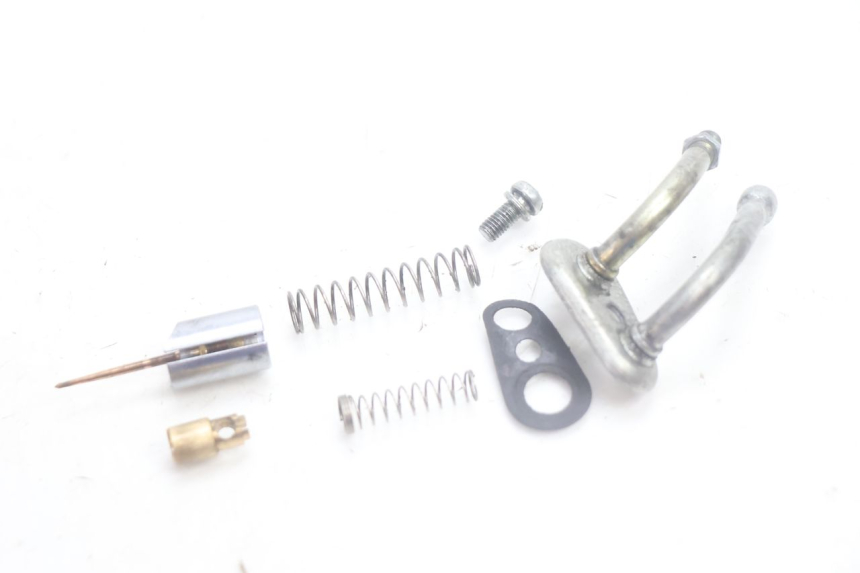 photo de CARBURATORE YAMAHA SLIDER 50 (1999 - 2004) - Altra vista dell'articolo