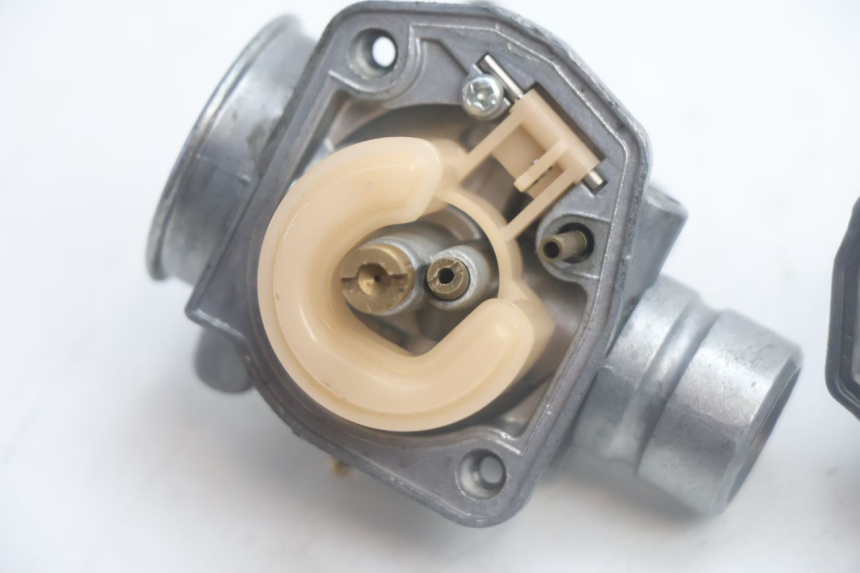 photo de CARBURATORE YAMAHA SLIDER 50 (1999 - 2004) - Ricambio usato controllato