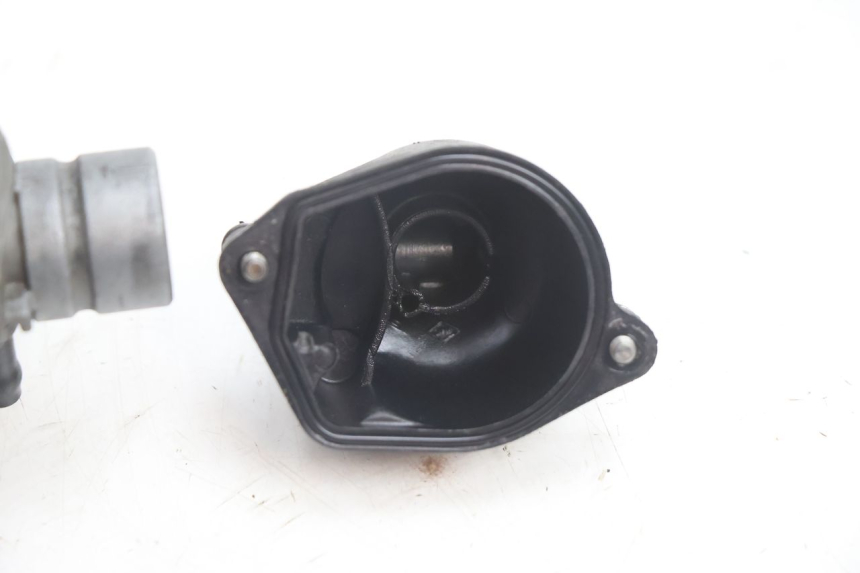 photo de CARBURATORE PEUGEOT SPEEDFIGHT 2 AC 50 (2000 - 2009) - Altra vista dell'articolo