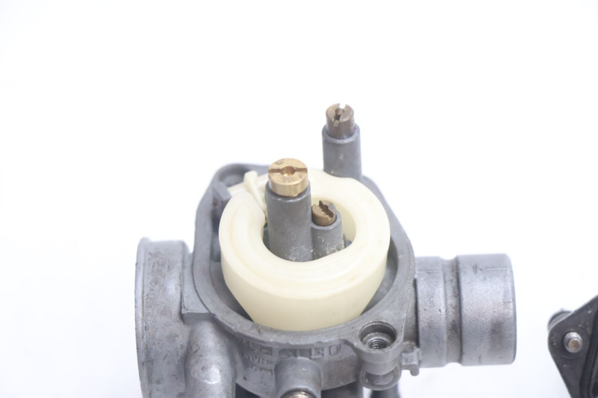 photo de CARBURATORE PEUGEOT SPEEDFIGHT 2 AC 50 (2000 - 2009) - Marcature e riferimenti originali