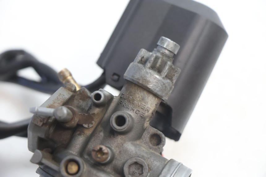 photo de CARBURATORE PEUGEOT SPEEDFIGHT LC 50 (1996 - 2002) - Zoom sullo stato d'uso