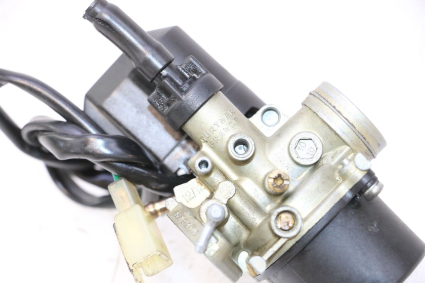 photo de CARBURATORE PEUGEOT SPEEDFIGHT LC 50 (1996 - 2002) - Stato della superficie e materiale