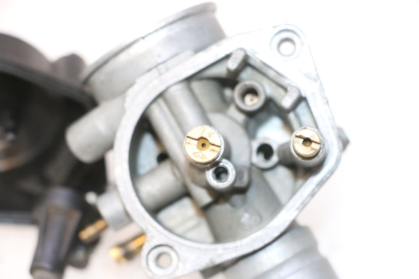photo de CARBURATORE APRILIA SR LC 50 (1997 - 2004) - Ispezione visiva dettagliata