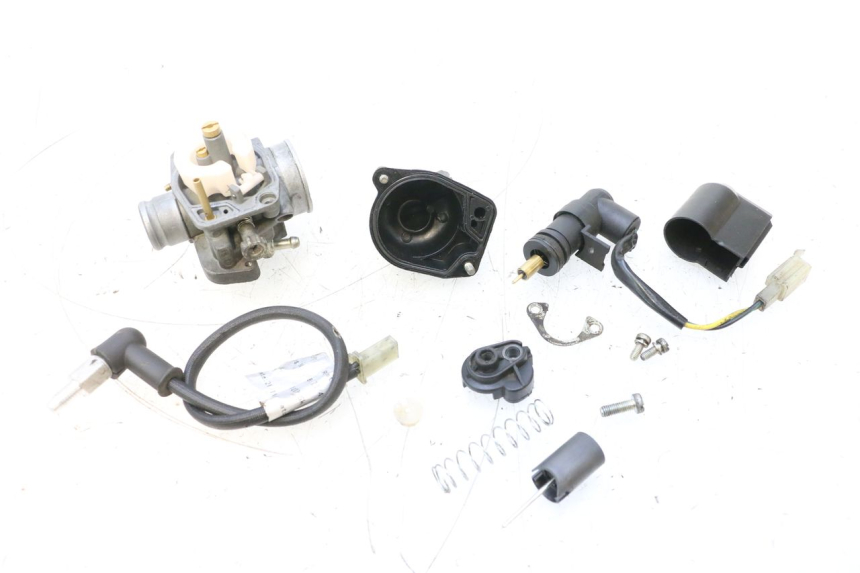 photo de CARBURATORE APRILIA SR MOTARD 50 (2012 - 2018) - Primo piano tecnico