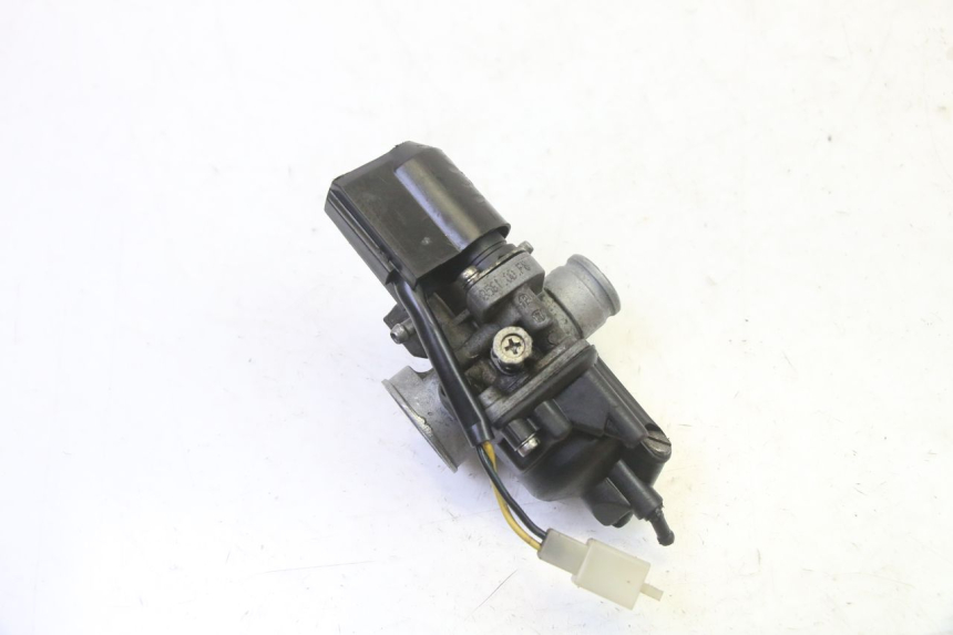 photo de CARBURATORE APRILIA SR R 2T LC 50 (2018 - 2021) - Primo piano tecnico