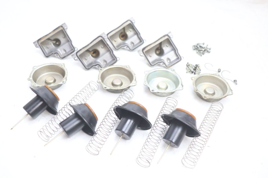 photo de CARBURATORE HONDA ST PAN EUROPEAN 1100 (1990 - 2002) - Angolazione alternativa