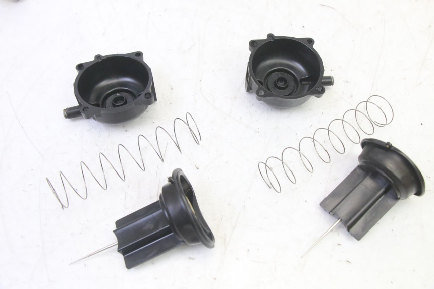 photo de CARBURATORE KTM SUPERENDURO R 950 (2005 - 2009) - Angolazione alternativa