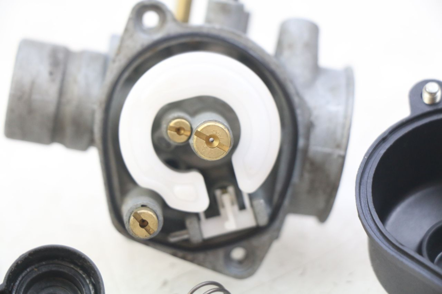 photo de CARBURATORE APRILIA SX 50 (2011 - 2017) - Caratteristiche distintive