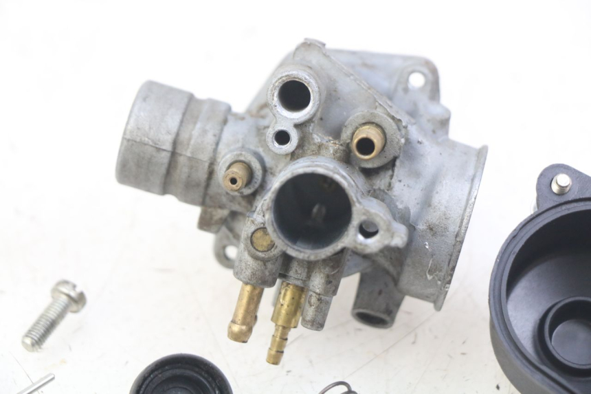 photo de CARBURATORE APRILIA SX 50 (2011 - 2017) - Stato della superficie e materiale