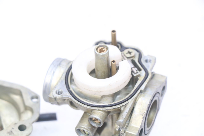 photo de CARBURATORE PEUGEOT TKR TREKKER FURIOUS 50 (2005 - 2014) - Caratteristiche distintive