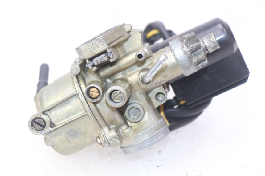 photo de CARBURATORE PEUGEOT TKR TREKKER FURIOUS 50 (2005 - 2014) - Stato della superficie e materiale