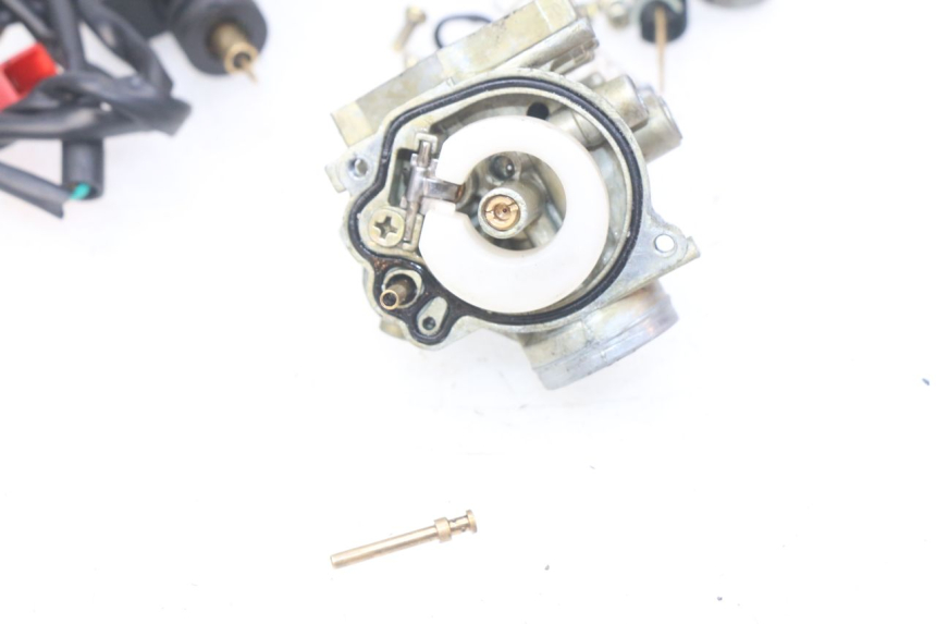 photo de CARBURATORE PEUGEOT TKR TREKKER FURIOUS 50 (2005 - 2014) - Marcature e riferimenti originali