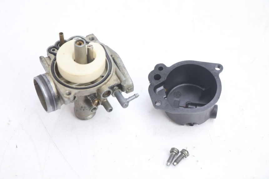 photo de CARBURATORE PEUGEOT TKR TREKKER FURIOUS 50 (2005 - 2014) - Ricambio usato controllato