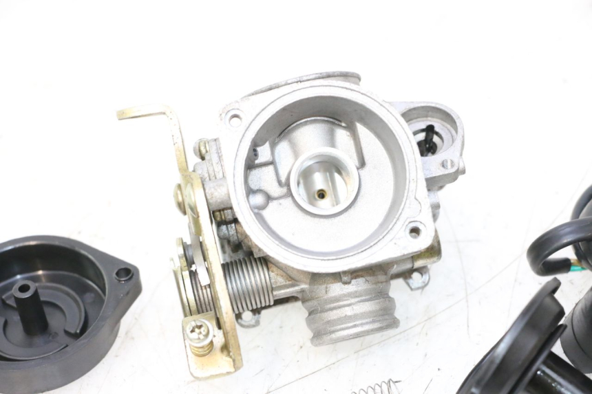 photo de Carburatore BAOTIAN TRAVEL SPIRIT 50 (2010 - 2012) - Zoom sui componenti