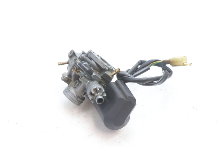 photo de CARBURATORE PEUGEOT TREKKER 50 (1995 - 2004) - Primo piano tecnico