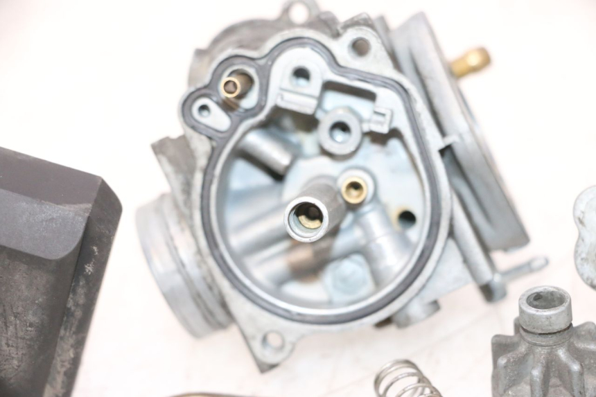 photo de CARBURATORE PEUGEOT TREKKER 50 (1995 - 2004) - Vista principale